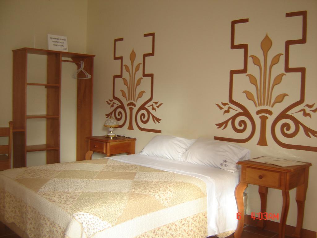 Hostal Casa Vieja Chiquimula 외부 사진